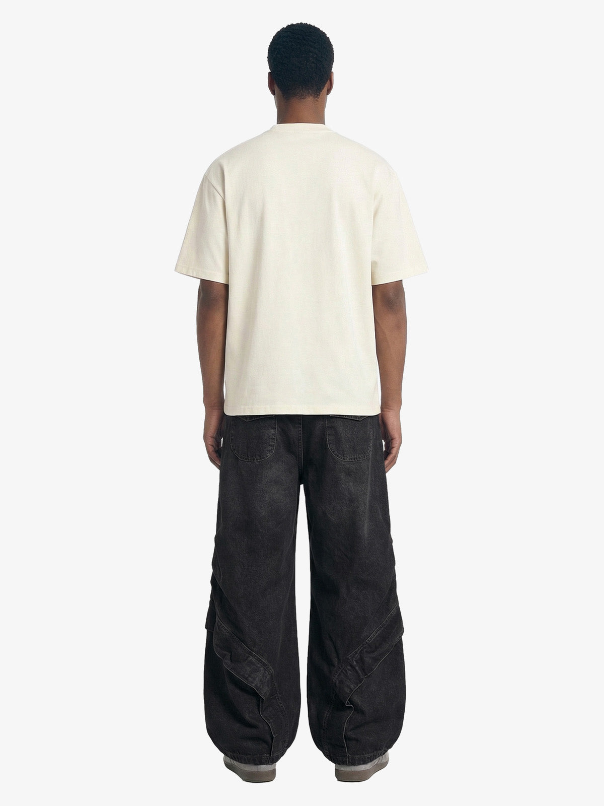 Revelse™ Retro Embroidered Patch Heavy Cotton T-Shirt