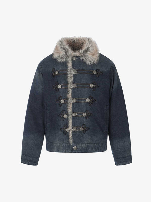 Quilted coat with a soft faux-fur collar and button front