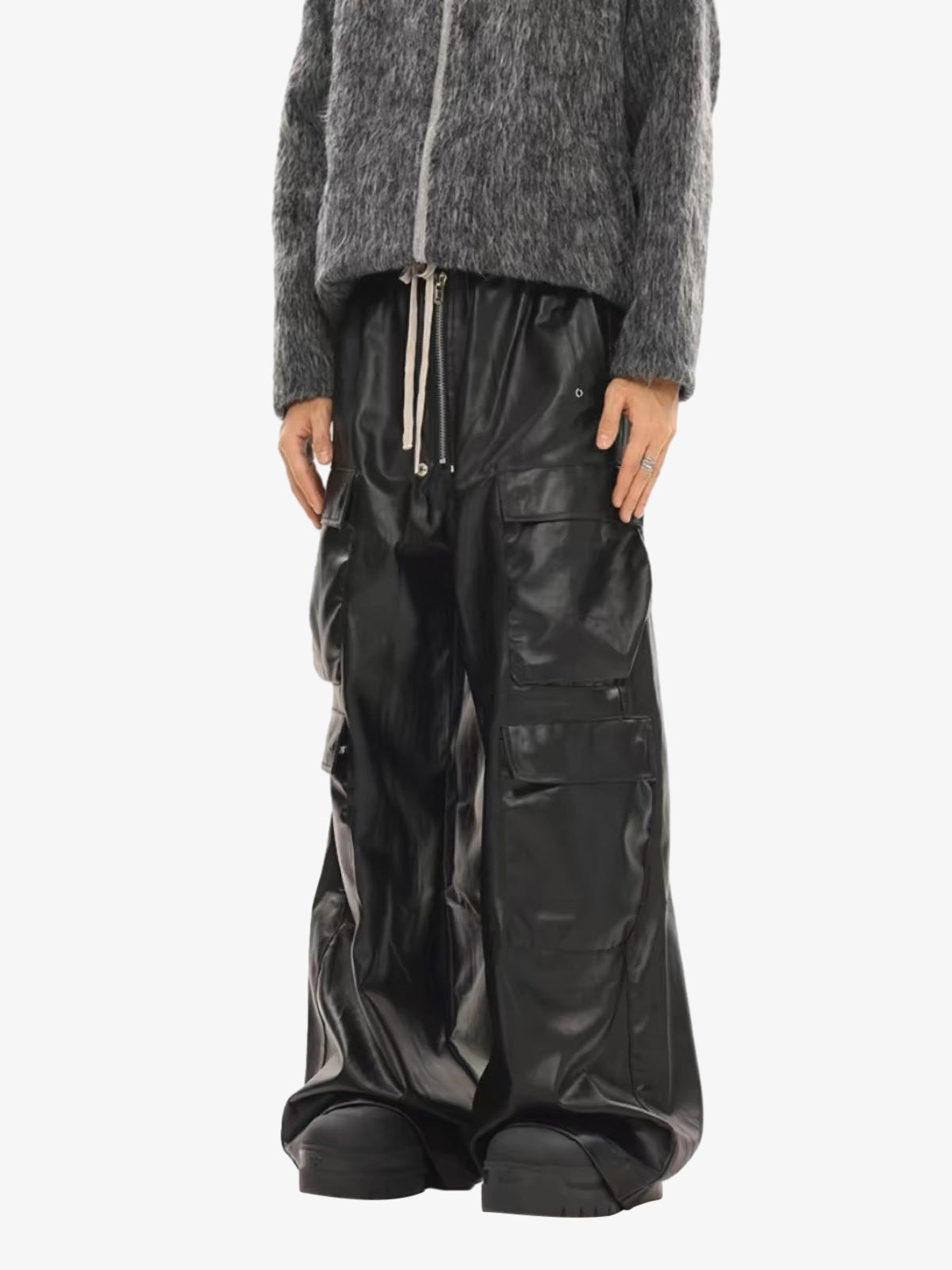 Revelse™ Black Porterville Cargobelas Cargo Pants