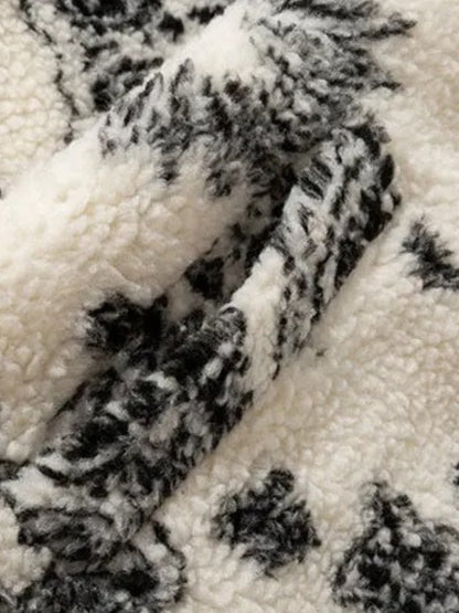 Revelse™ Lamb Fleece Jacket Paisley Pattern Loose Fit