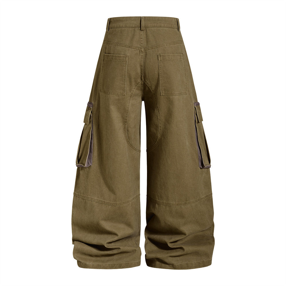 Wide-leg cargo trousers with utility-inspired pocket design