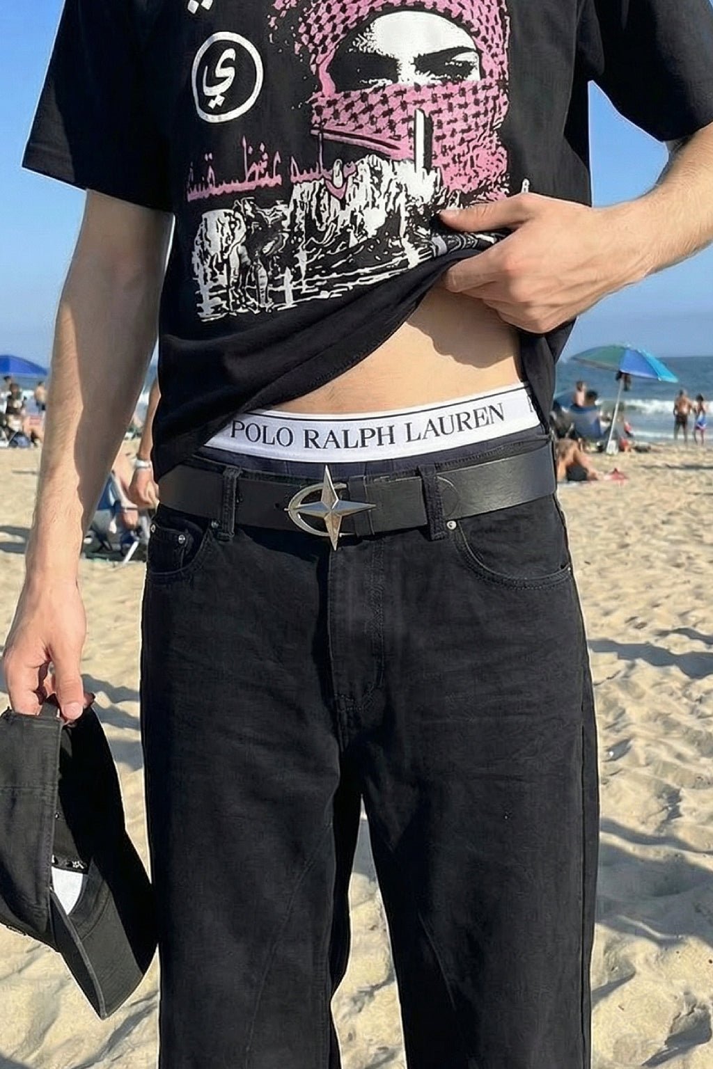 Y2K star belt displayed as a statement fashion accessory