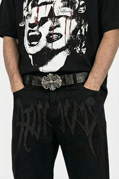 Close-up of the gothic belt showing its detailed alternative design