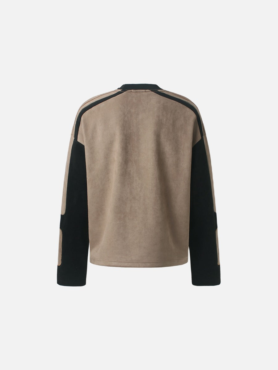 Graphic top with long sleeves and a statement appliqué design