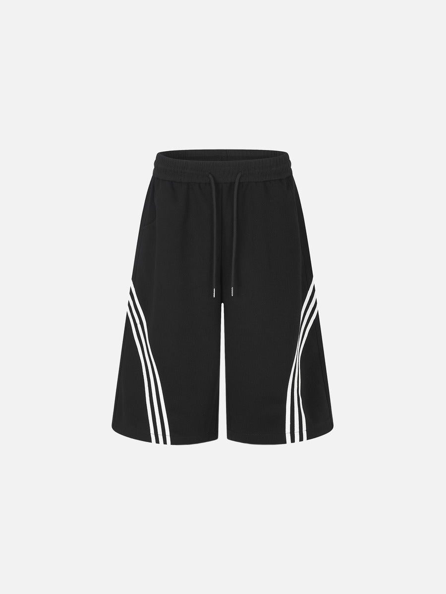 Rear view of striped wide-leg shorts showing the loose wide-leg silhouette